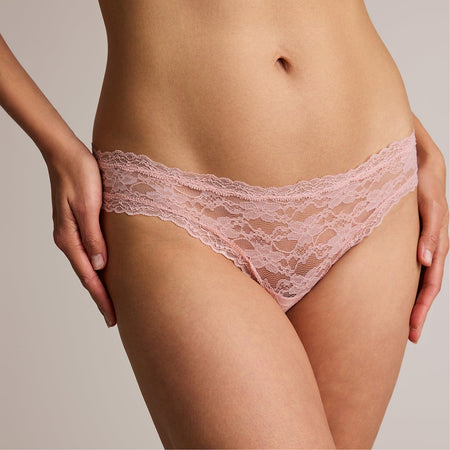 Effortless Lace Bikini Rosette