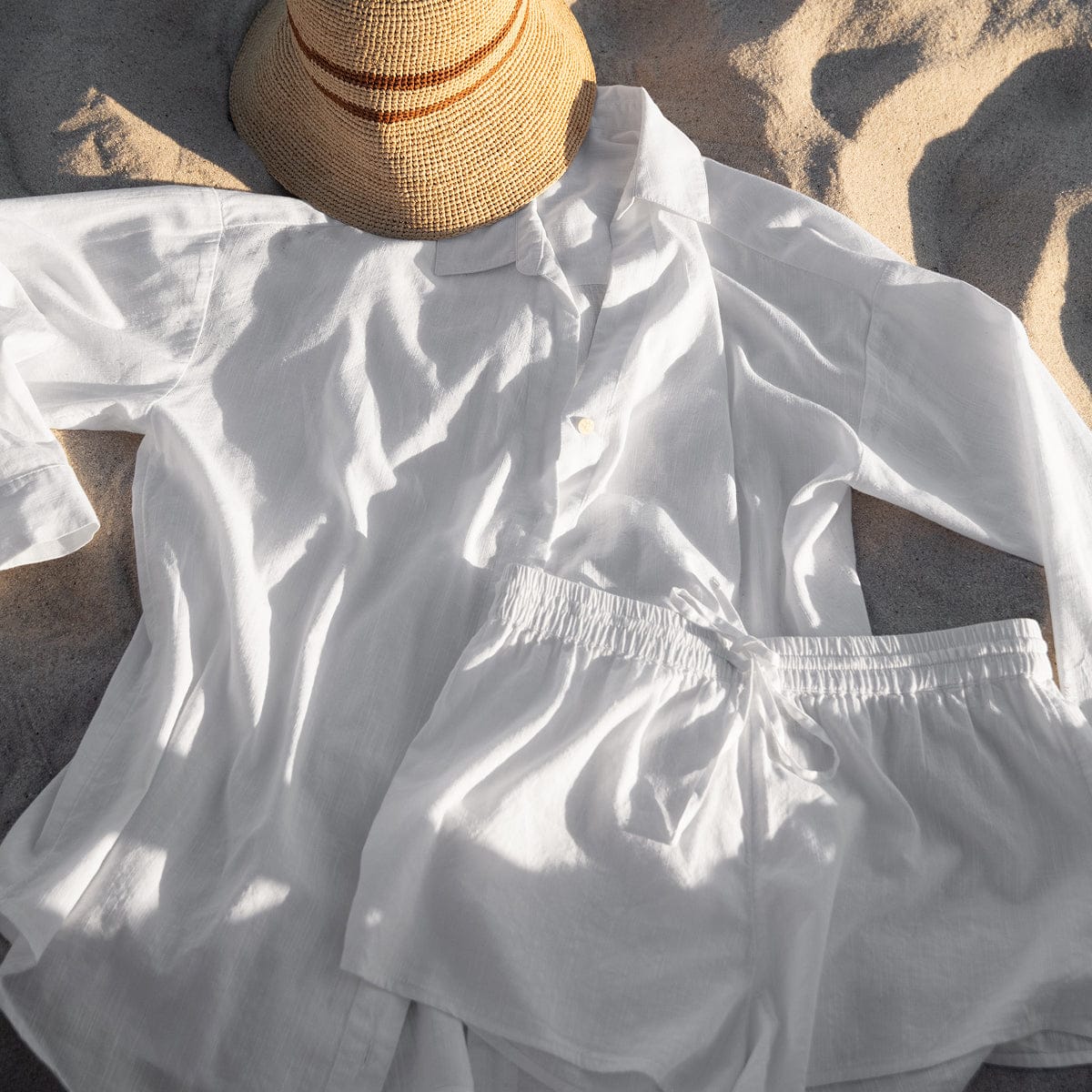 Soleil Short White